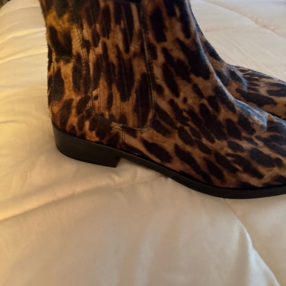Leopard Print Pointed Toe Boots - Brown & Black - Picture 2 of 6